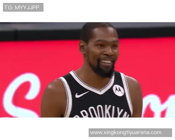 克拉克斯顿半场表现惊艳7中5贡献11分8板5助正负值高达22 克拉克斯顿半场表现惊艳7中5贡献11分8板5助正负值高达22