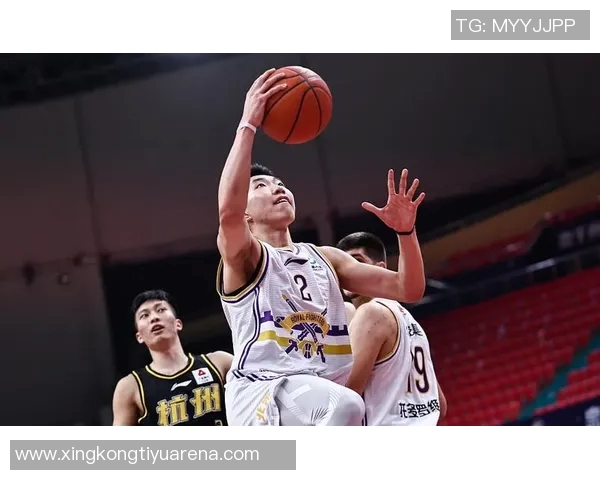 媒体人分析北京队赛季初信心满满如今小心翼翼战术选择极端化问题探讨